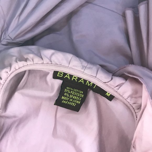 Excellent Condition Ruffled sleeveless Shirt / pearl buttons By Barami Size M - Picture 5 of 5